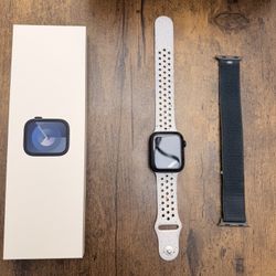Apple Watch Series 9 - 45mm