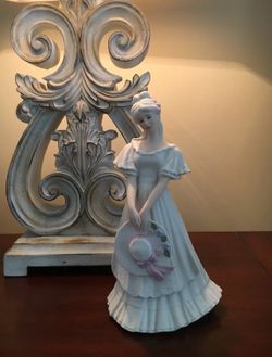 HERITAGE COLLECTION Fine Porcelain Doll "Francesca" Home and Garden Party 2001