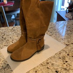 Girls Boots Size 5