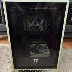 Thermaltake Tower 200 Case - Matcha Green