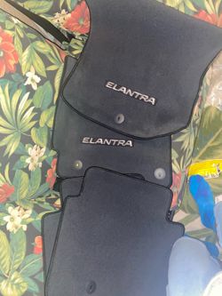 2017 Hyundai ELANTRA Mats