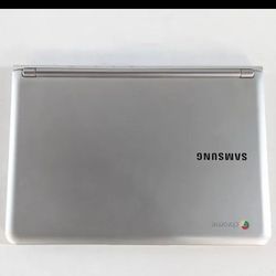 Samsung Xe 303c12 Notebook