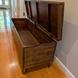 Large solid-wood chest / bench