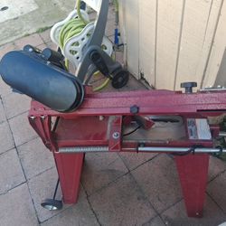 Central Machinery 80/120/200 FMP HORIZONTAL/ VERTICAL METAL CUTTING BANDSAW.