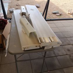 Fluorescent Shop Lights And Light Bulb Fixture $10 For All