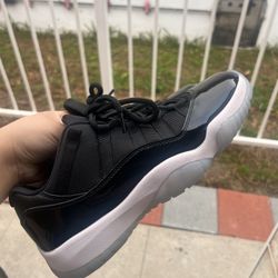Air Jordan 11 Low Space Jam
