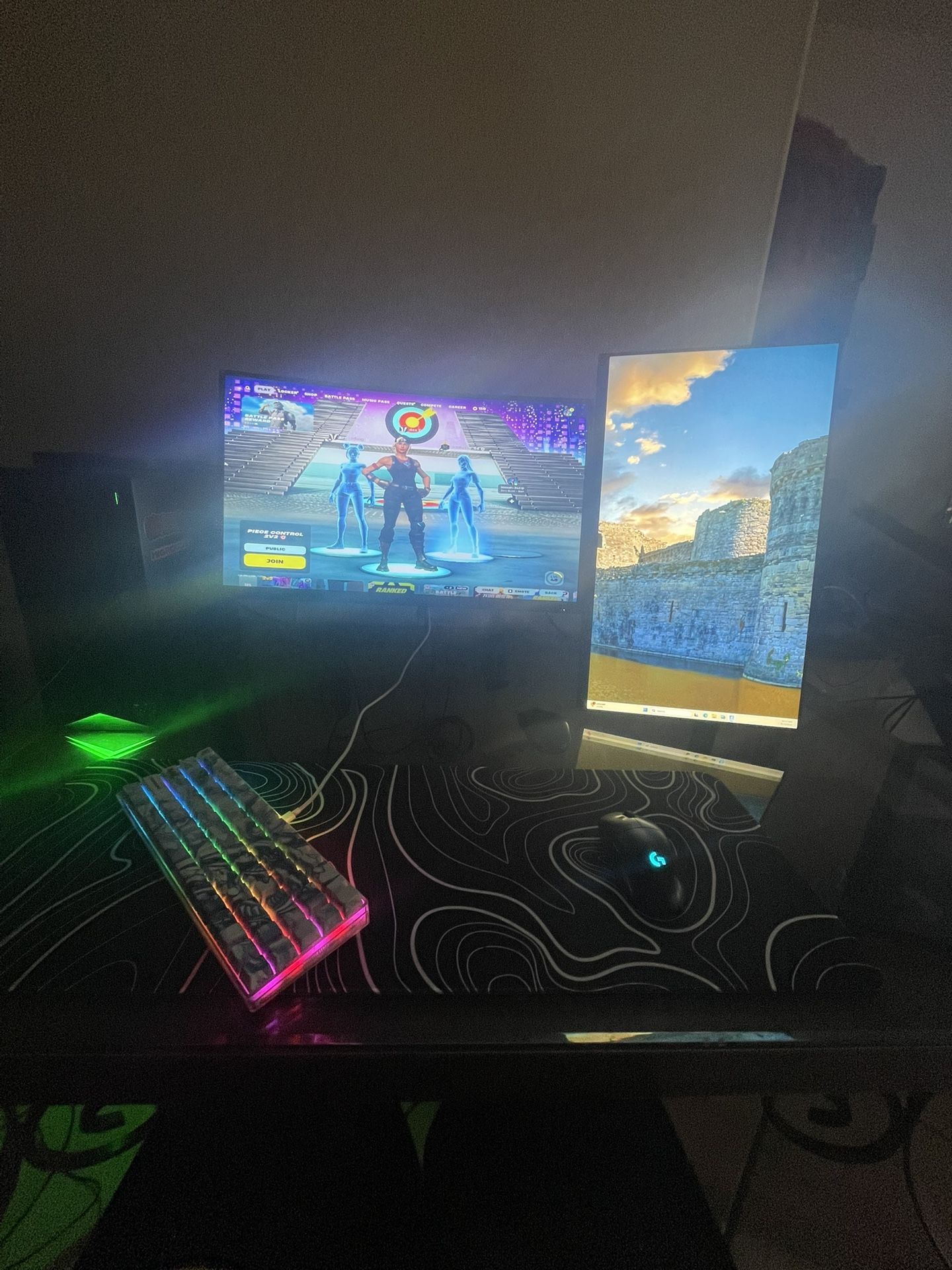 gaming setup (trades)