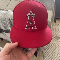 Angels MLB Fitted Pro Hat 6 7/8