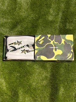 A Bathing Ape Bapesta Low White Camo Sneakers