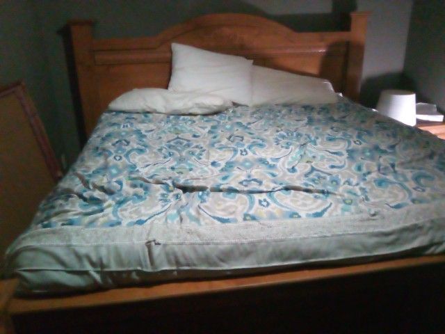 California King Size Bedroom Set