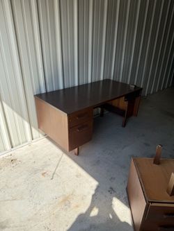 Mid century l shaped desk FREE