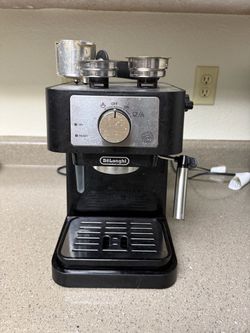 De'Longhi Coffee Machine