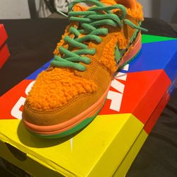 Nike SB Dunk Low Pro QS