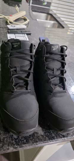 Reebok Black Mid-Top Composite safety shoes 10.5W
