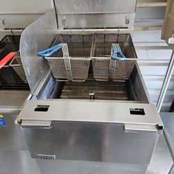 65lb Pitco Fryer With FRYMATE Filter