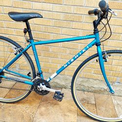 Nishiki XRS Hybrid Mountain City Bike