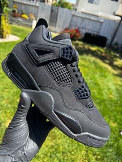 Jordan 4 Black Cat