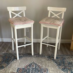  White Bar Stool 