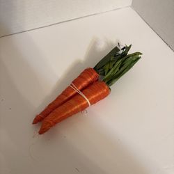 2 Fake Carrots For Easter Decor