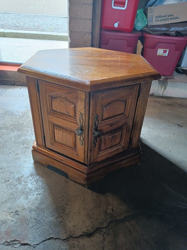 Solid Oak End Table
