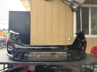 2023 2024 2025 HONDA CR- V FRONT BUMPER COVER OEM USED