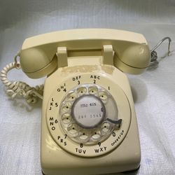 Beige Rotary Dial telephone VINTAGE