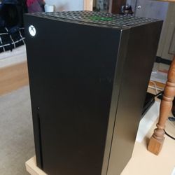 Ukonic Xbox ONE Series X Mini Fridge (Target Exclusive)