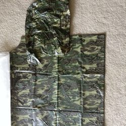 Rainfair Rain Coat Parka Poncho Camouflage NRA Logo Universal Size Unisex 50"x39"