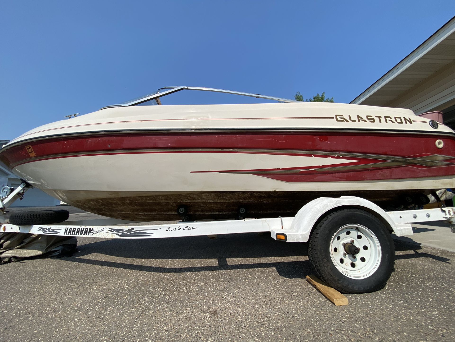 2000 Glastron GX 180 SF