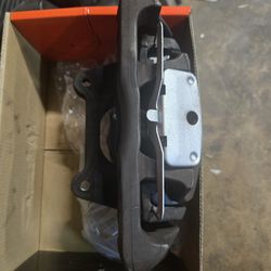Bmw 3 series front calipers