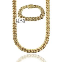 New 18k Yellow Gold Cuban Link Chain And Bracelet 