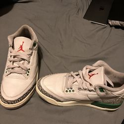 Air Jordan 3s