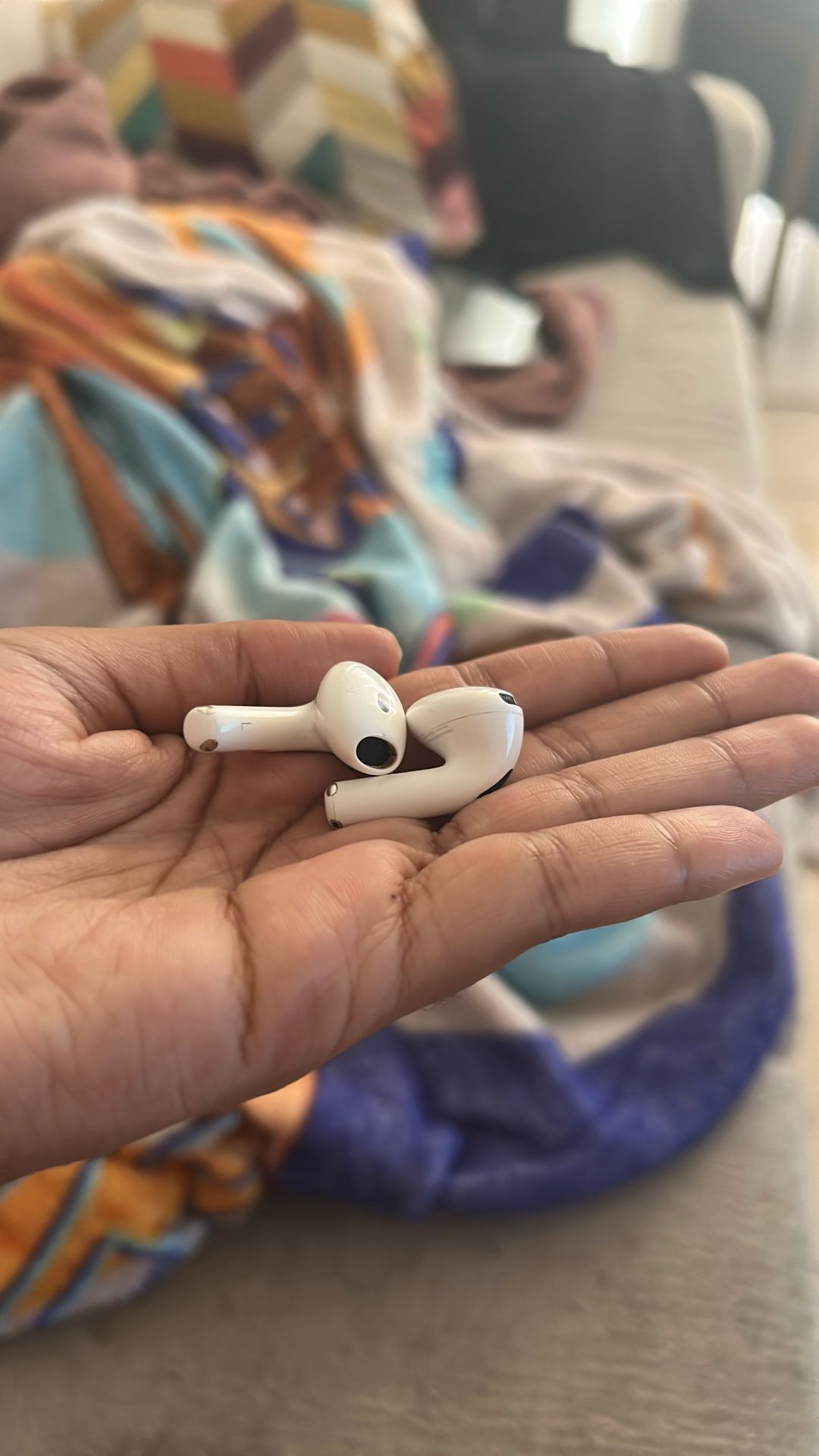AirPods 4 Noise Cancellation