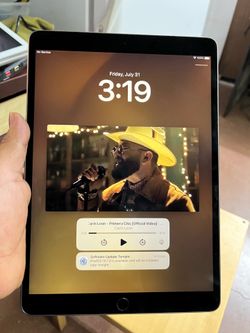 IPad Air 3rd Generation  64gb storage  WiFi + cellular