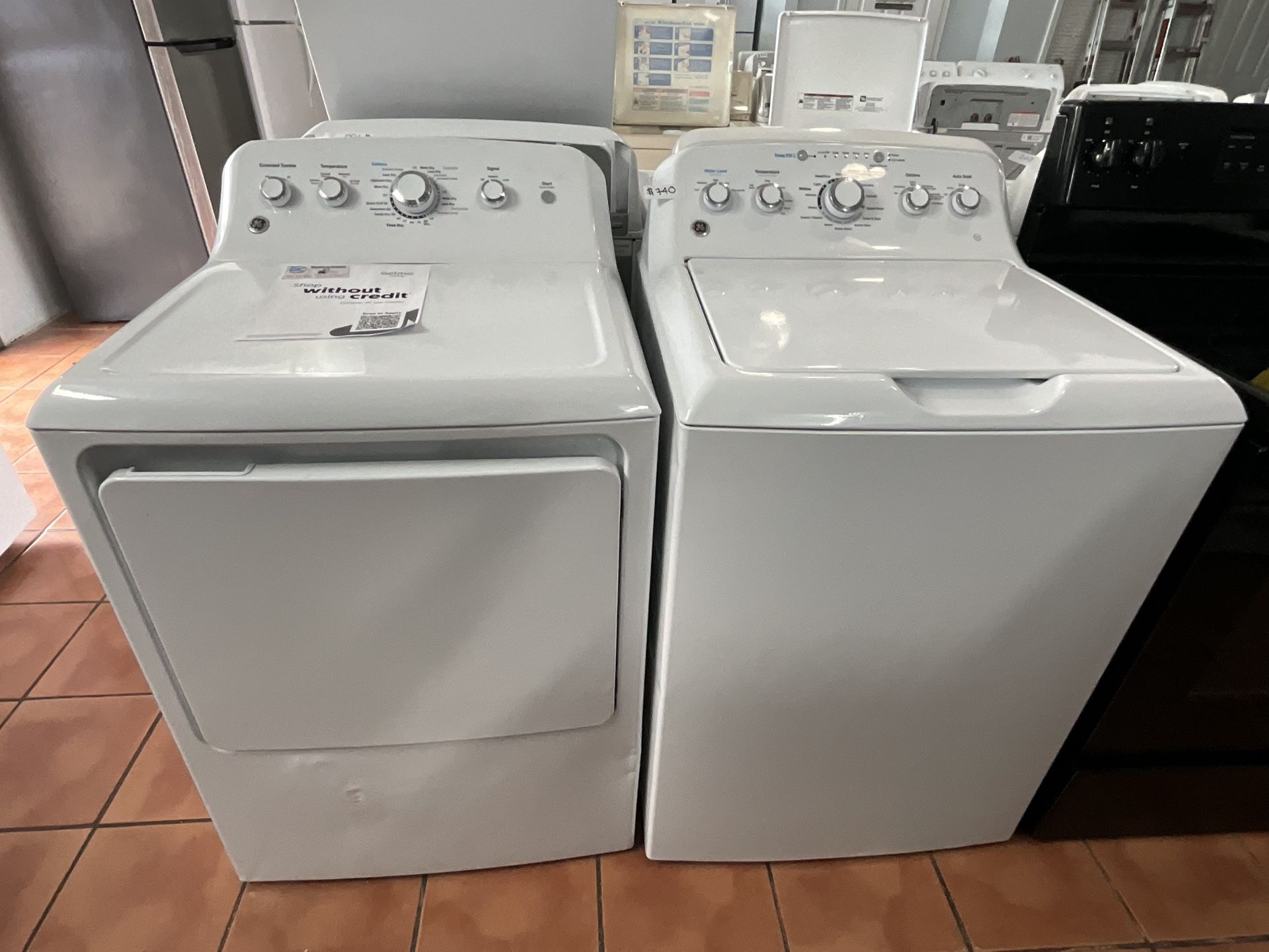 GE Washer And Dryer Set + Warranty