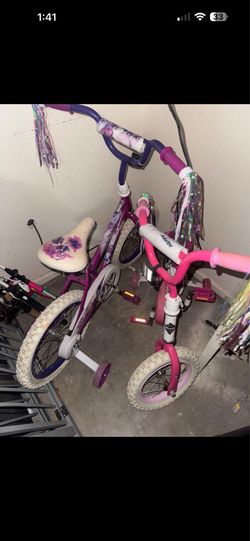 Girls bike
