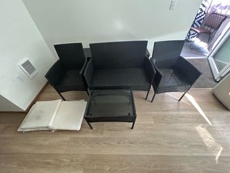 Patio furniture set