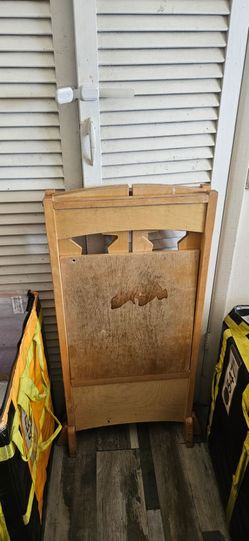 Folding stool
