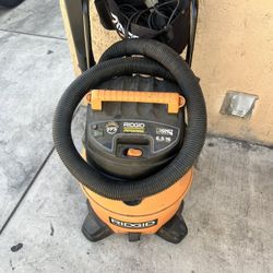 Ridgid Professional Vaccum 