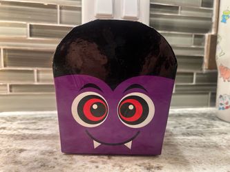 Monster box