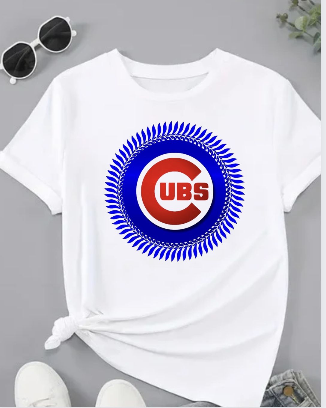 New Windy City Chicago Cubs Baseball Tee.   Size Large. 
