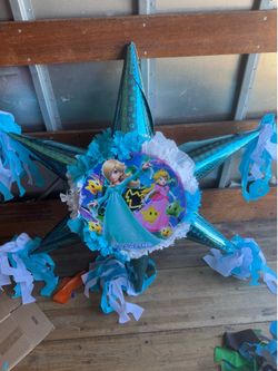 Rosalinda Mario tambor piñata