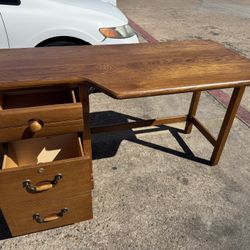 Escritorio De madera
