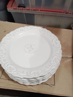 Set of 6 Home Essentials "Madison" White Dinner Plates - Discontinued