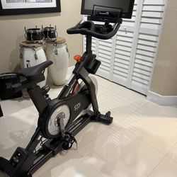 Nordic Track Commercial S22i Studio Cycle Bike Brand New Whitout Box