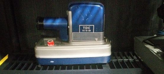 TDC VIVID Projector