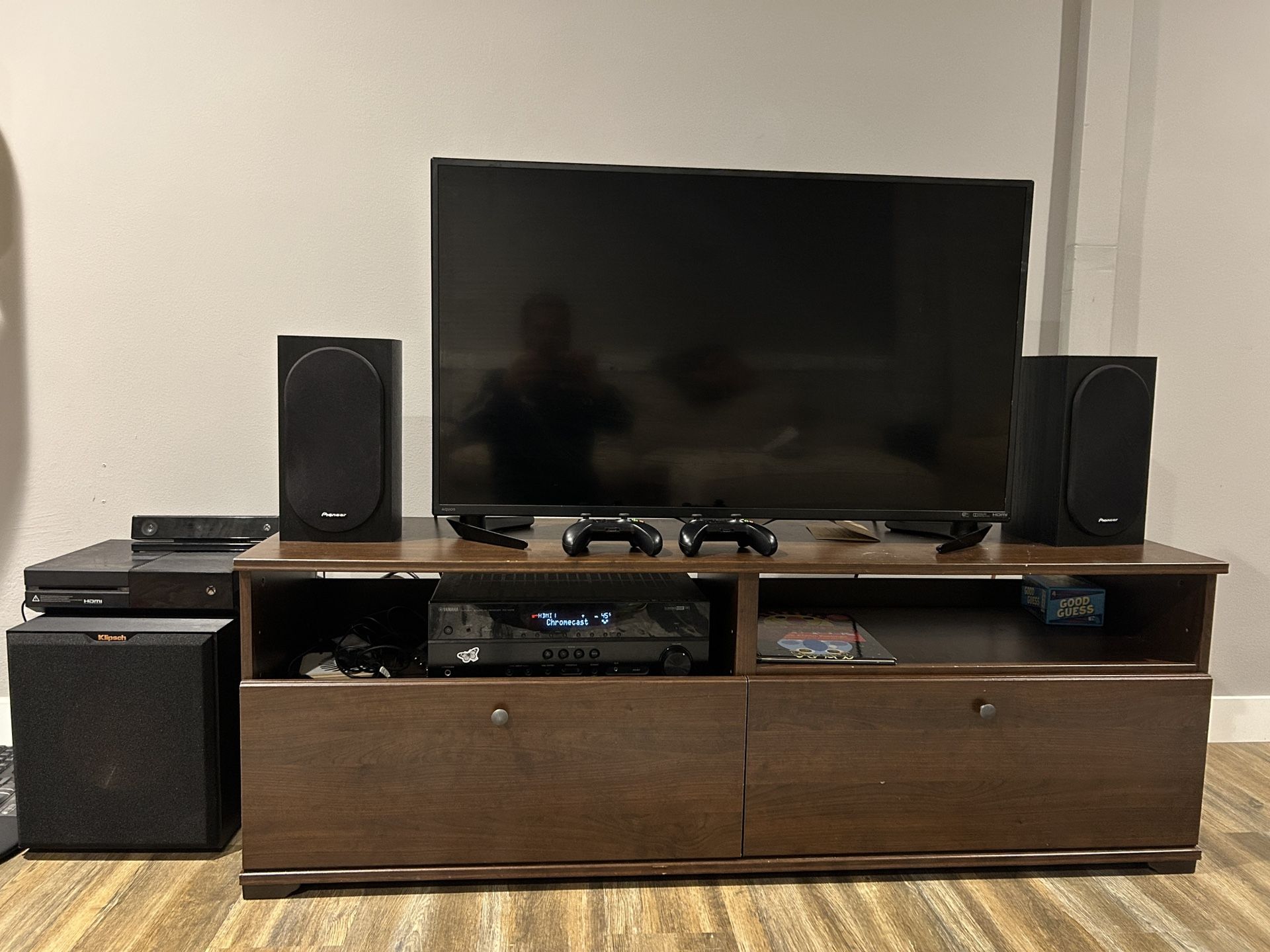 Klipsch Speakers And Amp 