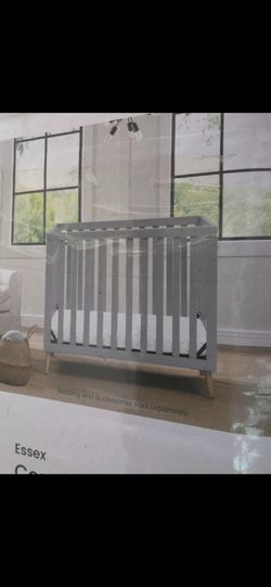 Mini crib