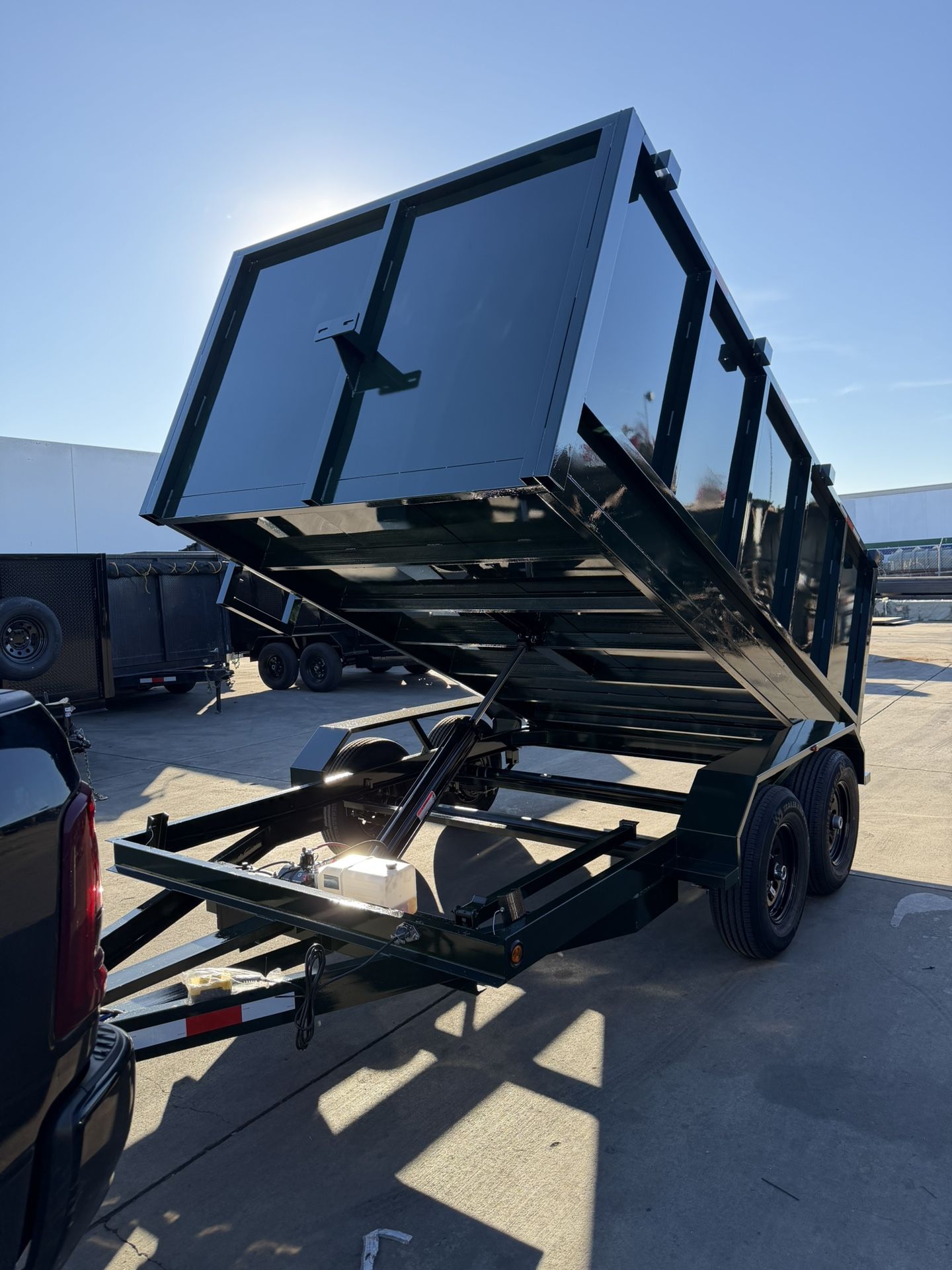 Nuevo Modelo 12 Pies Traila De Volteo 4ft Alta