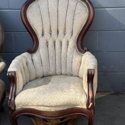 Victorian Antique Arm Chair 